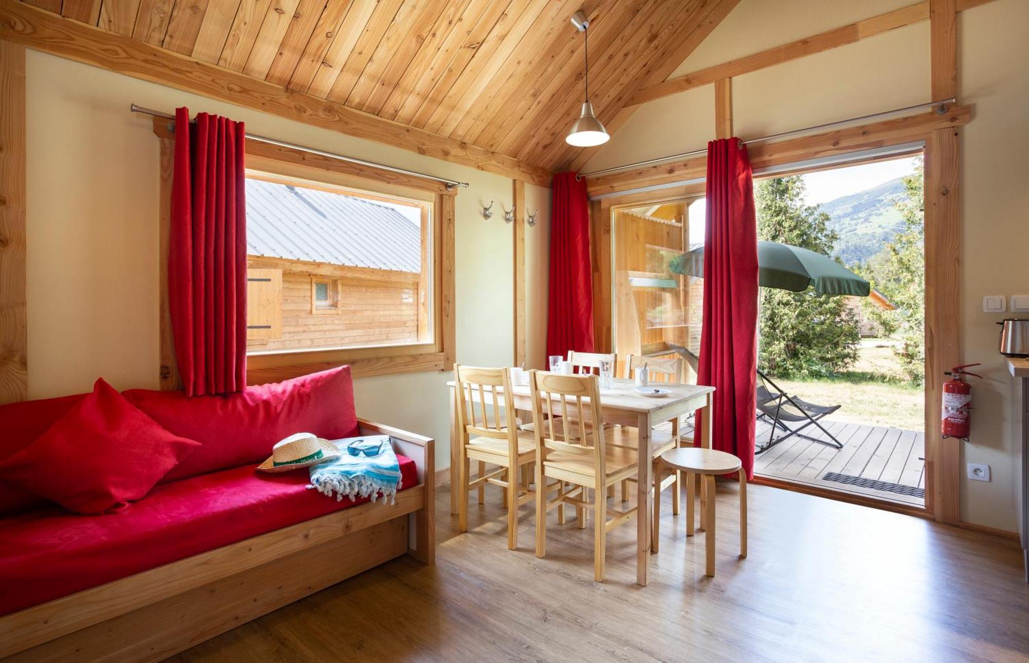 Camping Huttopia 3*
